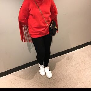 Meet your Posher, Shay